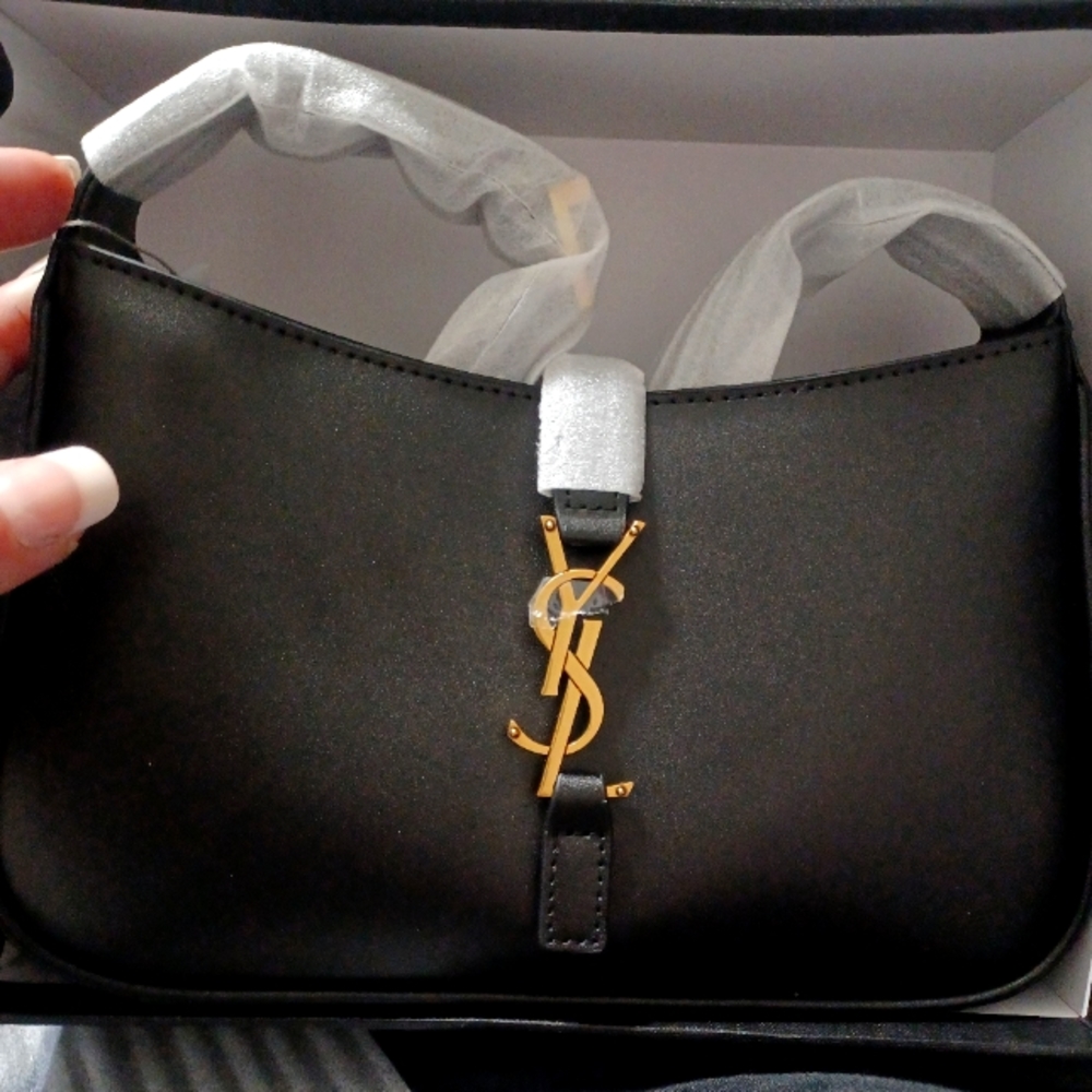 Yves Saint Laurent purse